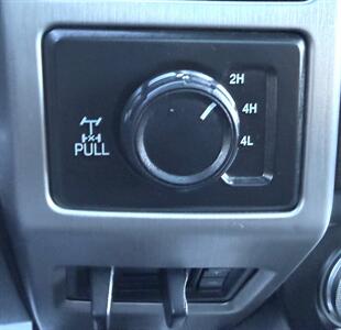 2019 Ford F-350  Crew Cab PLATINUM 4X4 - Photo 17 - Finksburg, MD 21048