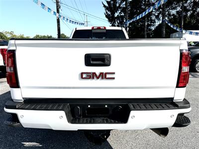 2019 GMC Sierra 3500 Denali  Crew Cab Denali 4X4 - Photo 10 - Finksburg, MD 21048