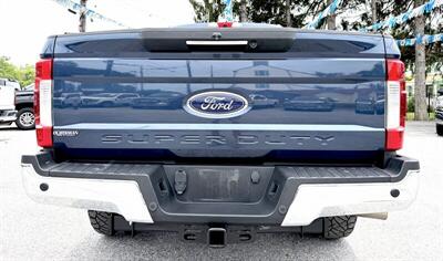 2017 Ford F-250 Crew Cab LARIAT 4X4 - Photo 9 - Finksburg, MD 21048