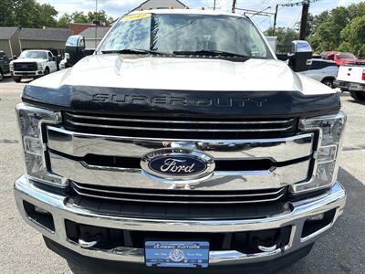 2017 Ford F-250 Lariat  Crew Cab Lariat 4X4 - Photo 5 - Finksburg, MD 21048