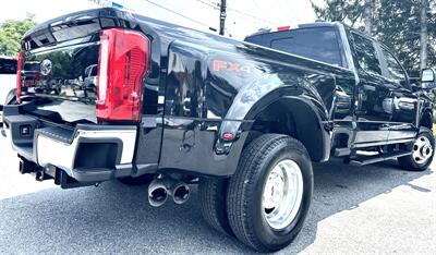 2024 Ford F-350 XL  Crew Cab XL 4X4 DRW - Photo 3 - Finksburg, MD 21048