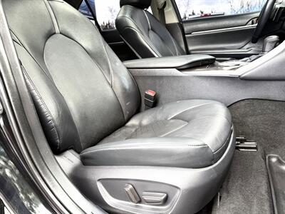2021 Toyota Camry XSE  XSE AWD - Photo 21 - Finksburg, MD 21048