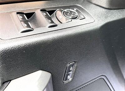 2016 Ford F-150  Crew Cab XLT 4X4 - Photo 27 - Finksburg, MD 21048