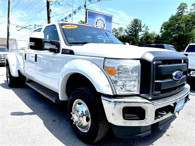 2015 Ford F-350 XL  Crew Cab XL 4X4 DRW - Photo 1 - Finksburg, MD 21048