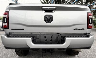 2022 RAM 2500 Crew Cab BIG HORN 4X4 "NIGHT EDITION " - Photo 9 - Finksburg, MD 21048
