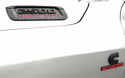 2022 RAM 2500 Crew Cab BIG HORN 4X4 "NIGHT EDITION " - Photo 24 - Finksburg, MD 21048
