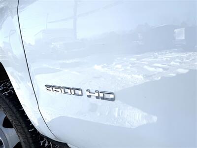 2019 Chevrolet Silverado 3500  Reg Cab Dump Bed W/T 4X4 DRW - Photo 23 - Finksburg, MD 21048