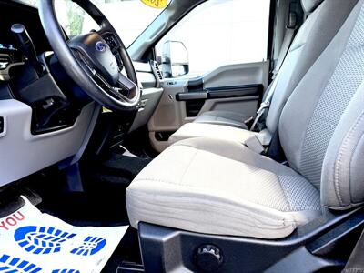 2019 Ford F-250 Super Duty XLT  Crew Cab XLT 4X4 - Photo 18 - Finksburg, MD 21048