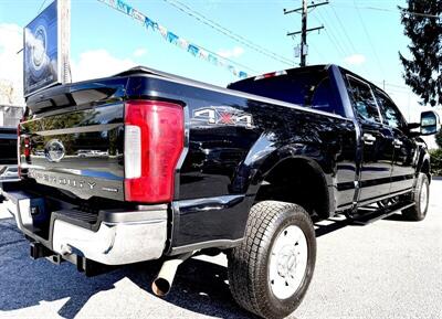 2019 Ford F-250 Super Duty XLT  Crew Cab XLT 4X4 - Photo 3 - Finksburg, MD 21048