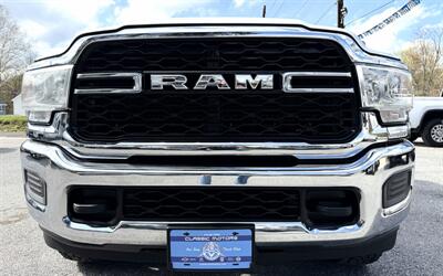 2022 RAM 3500  Crew Cab Tradesman 4X4 - Photo 5 - Finksburg, MD 21048