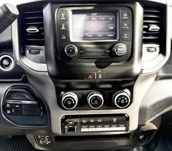 2022 RAM 3500  Crew Cab Tradesman 4X4 - Photo 15 - Finksburg, MD 21048