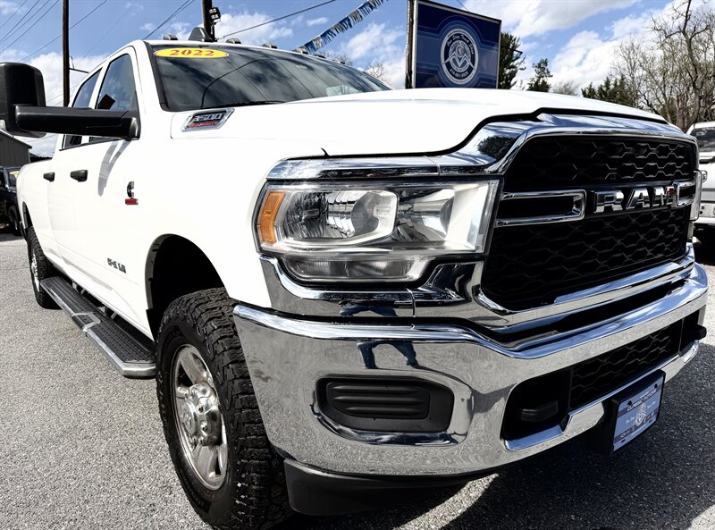2022 RAM 3500  Crew Cab Tradesman 4X4 - Photo 1 - Finksburg, MD 21048