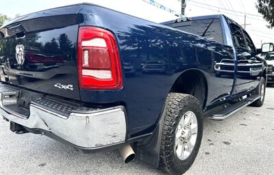 2022 RAM 3500 Big Horn  Crew Cab Big Horn 4X4 - Photo 3 - Finksburg, MD 21048