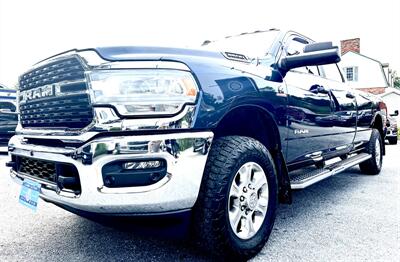 2022 RAM 3500 Big Horn  Crew Cab Big Horn 4X4 - Photo 2 - Finksburg, MD 21048