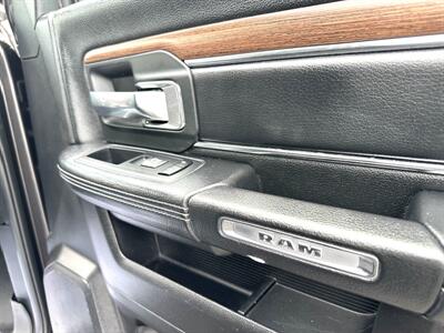 2017 RAM 2500 Laramie  Crew Cab Laramie 4X4 - Photo 32 - Finksburg, MD 21048