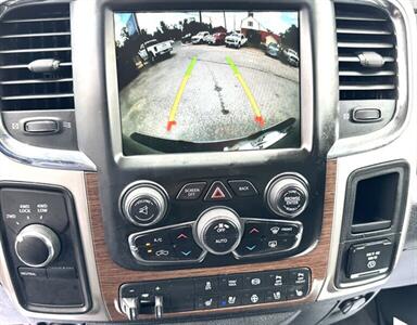 2017 RAM 2500 Laramie  Crew Cab Laramie 4X4 - Photo 13 - Finksburg, MD 21048