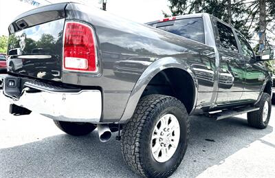 2017 RAM 2500 Laramie  Crew Cab Laramie 4X4 - Photo 3 - Finksburg, MD 21048