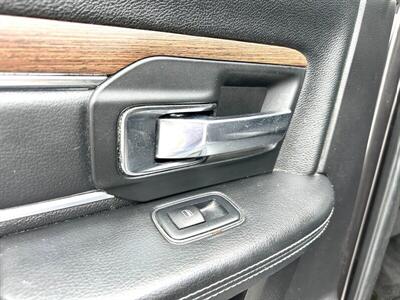 2017 RAM 2500 Laramie  Crew Cab Laramie 4X4 - Photo 31 - Finksburg, MD 21048