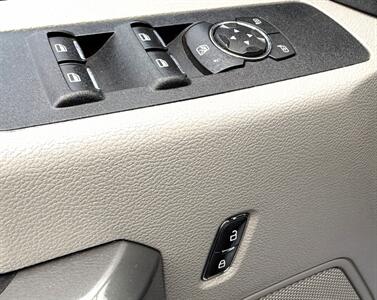 2019 Ford F-350 XLT  Crew Cab XLT 4x4 DRW - Photo 32 - Finksburg, MD 21048