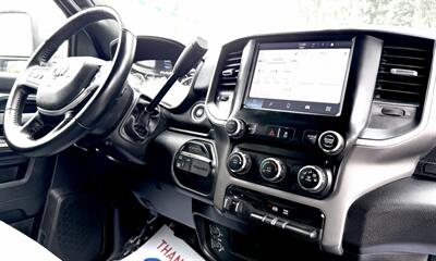 2024 RAM 2500 Crew Cab Big Horn 4X4 - Photo 11 - Finksburg, MD 21048