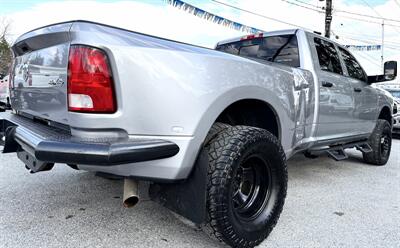 2022 RAM 3500  Crew Cab Tradesman 4X4 DRW - Photo 3 - Finksburg, MD 21048
