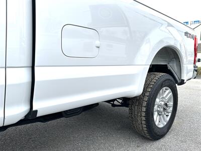 2019 Ford F-350 XLT  Ext Cab XLT 4X4 - Photo 12 - Finksburg, MD 21048