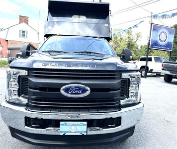 2018 Ford F-350  Reg Cab Dump Bed XL 4X4 DRW - Photo 5 - Finksburg, MD 21048
