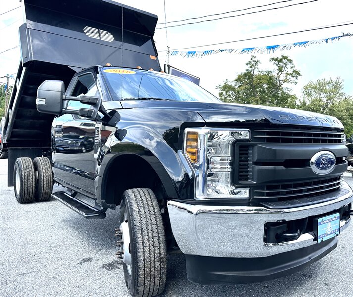 2018 Ford F-350 Reg Cab Dump Bed XL 4X4 DRW - Photo 1 - Finksburg, MD 21048
