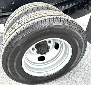 2018 Ford F-350  Reg Cab Dump Bed XL 4X4 DRW - Photo 21 - Finksburg, MD 21048