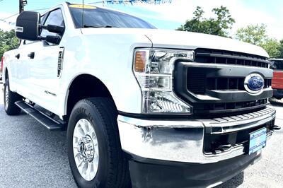 2022 Ford F-250 XL  Crew Cab XL 4X4 - Photo 1 - Finksburg, MD 21048