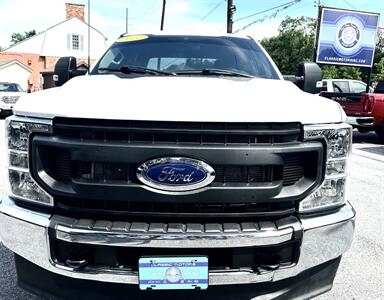 2022 Ford F-250 XL  Crew Cab XL 4X4 - Photo 5 - Finksburg, MD 21048