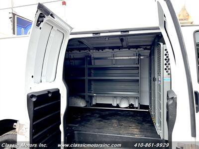 2017 Chevrolet Express 3500  EXPRESS G3500 135 " - Photo 12 - Finksburg, MD 21048