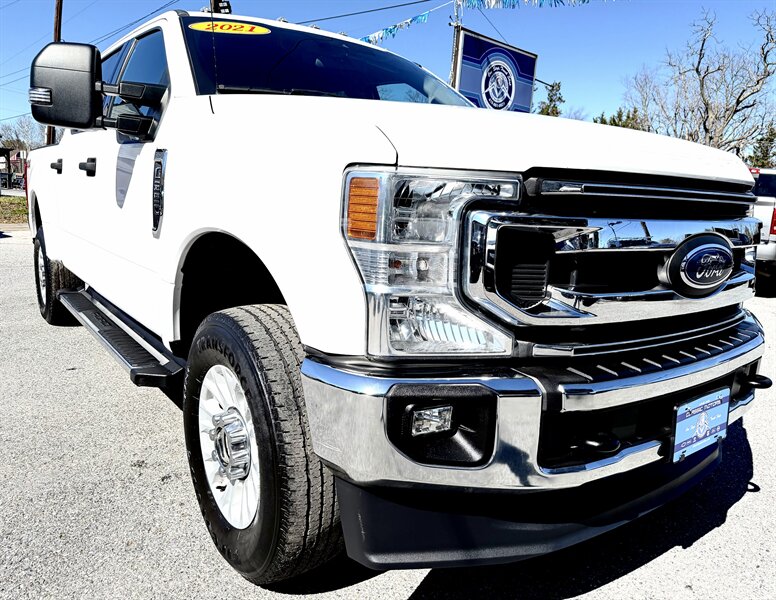 2021 Ford F-250  Crew Cab XLT 4X4 - Photo 1 - Finksburg, MD 21048