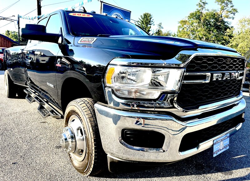 2022 RAM 3500 Tradesman  Crew Cab Tradesman 4X4 DRW