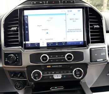 2022 Ford F-350  Crew Cab PLATINUM 4X4 - Photo 14 - Finksburg, MD 21048