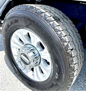 2022 Ford F-350 XL  Crew Cab XL 4X4 - Photo 24 - Finksburg, MD 21048
