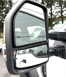 2019 Ford F-550  Crew Cab XL FLAT BED 4X4 DRW - Photo 30 - Finksburg, MD 21048