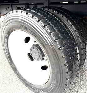 2019 Ford F-550  Crew Cab XL FLAT BED 4X4 DRW - Photo 22 - Finksburg, MD 21048