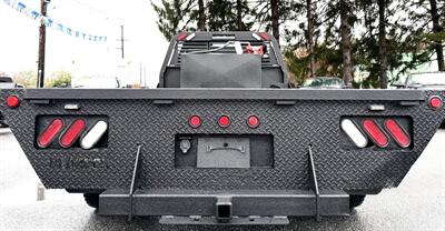 2019 Ford F-550  Crew Cab XL FLAT BED 4X4 DRW - Photo 10 - Finksburg, MD 21048