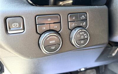 2024 Chevrolet Silverado 3500  Crew Cab Lt 4X4 DRW - Photo 28 - Finksburg, MD 21048