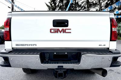 2015 GMC Sierra 2500 Crew Cab SLE 4X4 - Photo 8 - Finksburg, MD 21048
