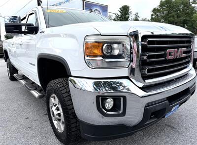 2015 GMC Sierra 2500 Crew Cab SLE 4X4 - Photo 1 - Finksburg, MD 21048