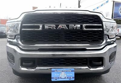 2022 RAM 3500  Crew Cab Tradesman 4X4 DRW - Photo 4 - Finksburg, MD 21048