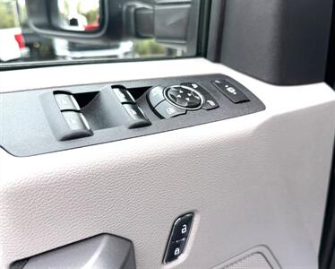 2018 Ford F-250 XLT  Crew Cab XLT 4X4 - Photo 30 - Finksburg, MD 21048