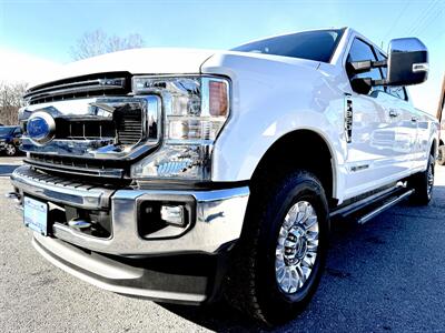 2022 Ford F-350  Crew Cab XLT 4X4 - Photo 2 - Finksburg, MD 21048