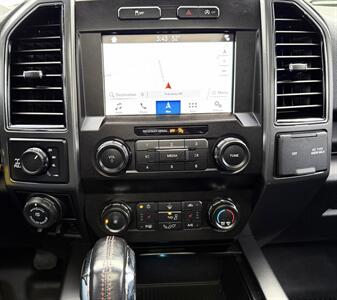 2019 Ford F-150  Crew Cab XLT 4X4 - Photo 17 - Finksburg, MD 21048