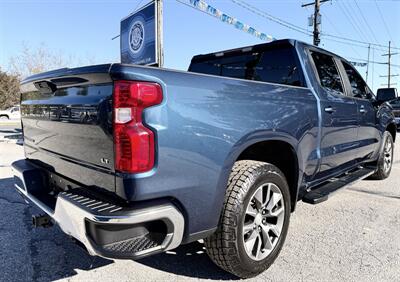 2021 Chevrolet Silverado 1500 Crew Cab LT 4X4 - Photo 3 - Finksburg, MD 21048