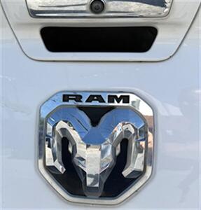 2019 RAM 3500 Crew Cab BIG HORN 4X4 - Photo 26 - Finksburg, MD 21048