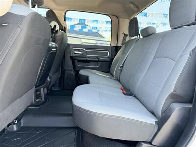 2019 RAM 3500 Crew Cab BIG HORN 4X4 - Photo 22 - Finksburg, MD 21048
