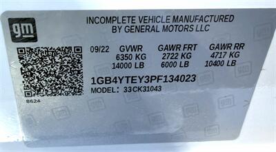 2023 Chevrolet Silverado 3500  Crew Cab LT FLAT BED 4X4 DRW - Photo 31 - Finksburg, MD 21048